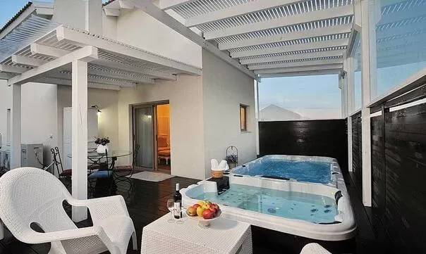 Taganga Estate, Safsufa - Kfar Hoshan