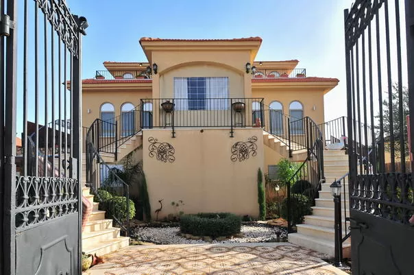 Villa Zahavi, Kfar Shamai