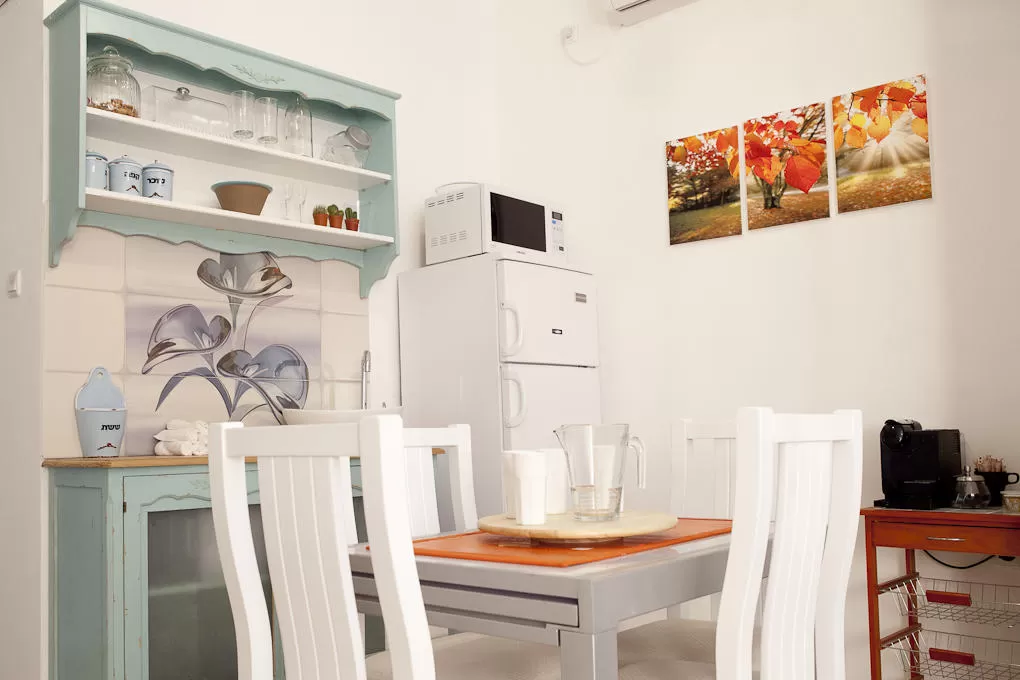 Happiness Suite, Tel Aviv-Yafo