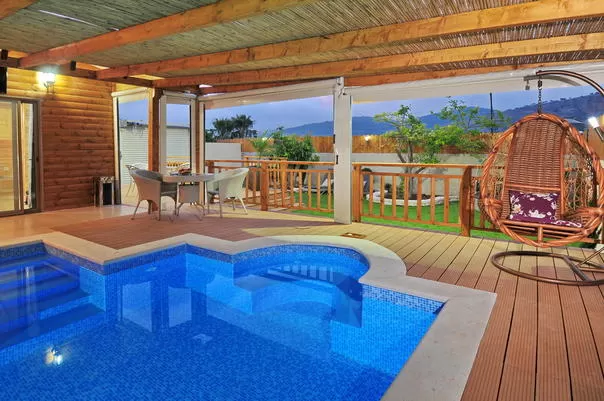 Indoor spa complex with heated swimming pool and spa jacuzzi - Golden Suite, Yaara, Western Galilee