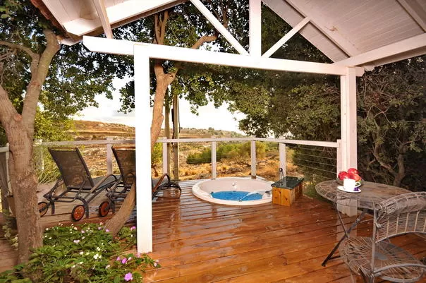  - Marquee couples only