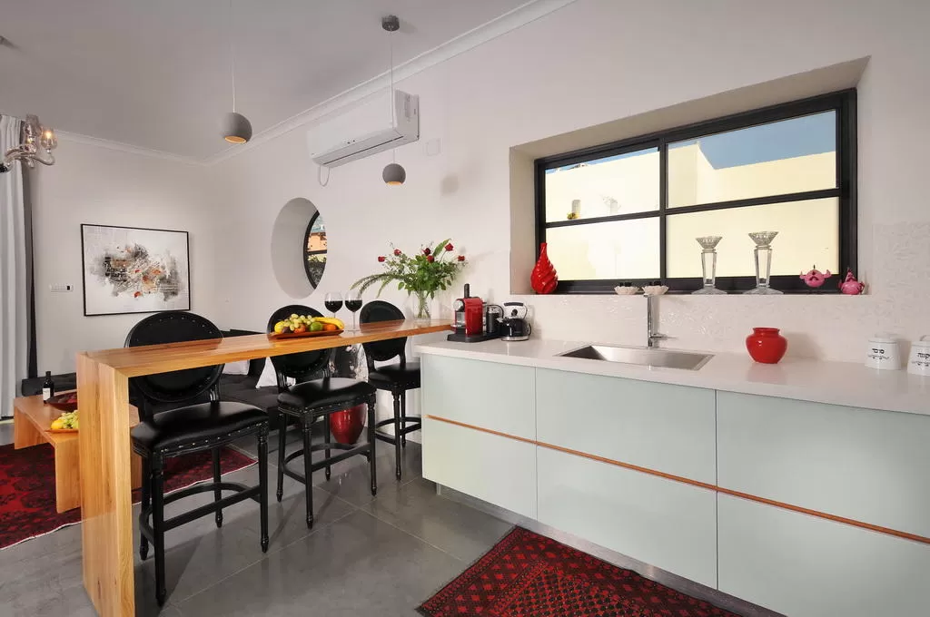 Shalva Ila'it, Safsufa - Kfar Hoshan