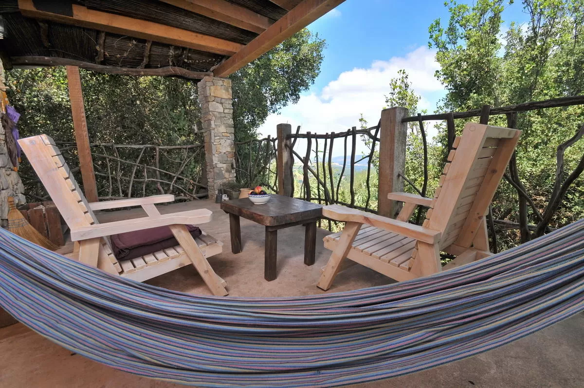 A pampering hammock on the private balcony - Sipur Pashut couples only, Matat, Western Galilee