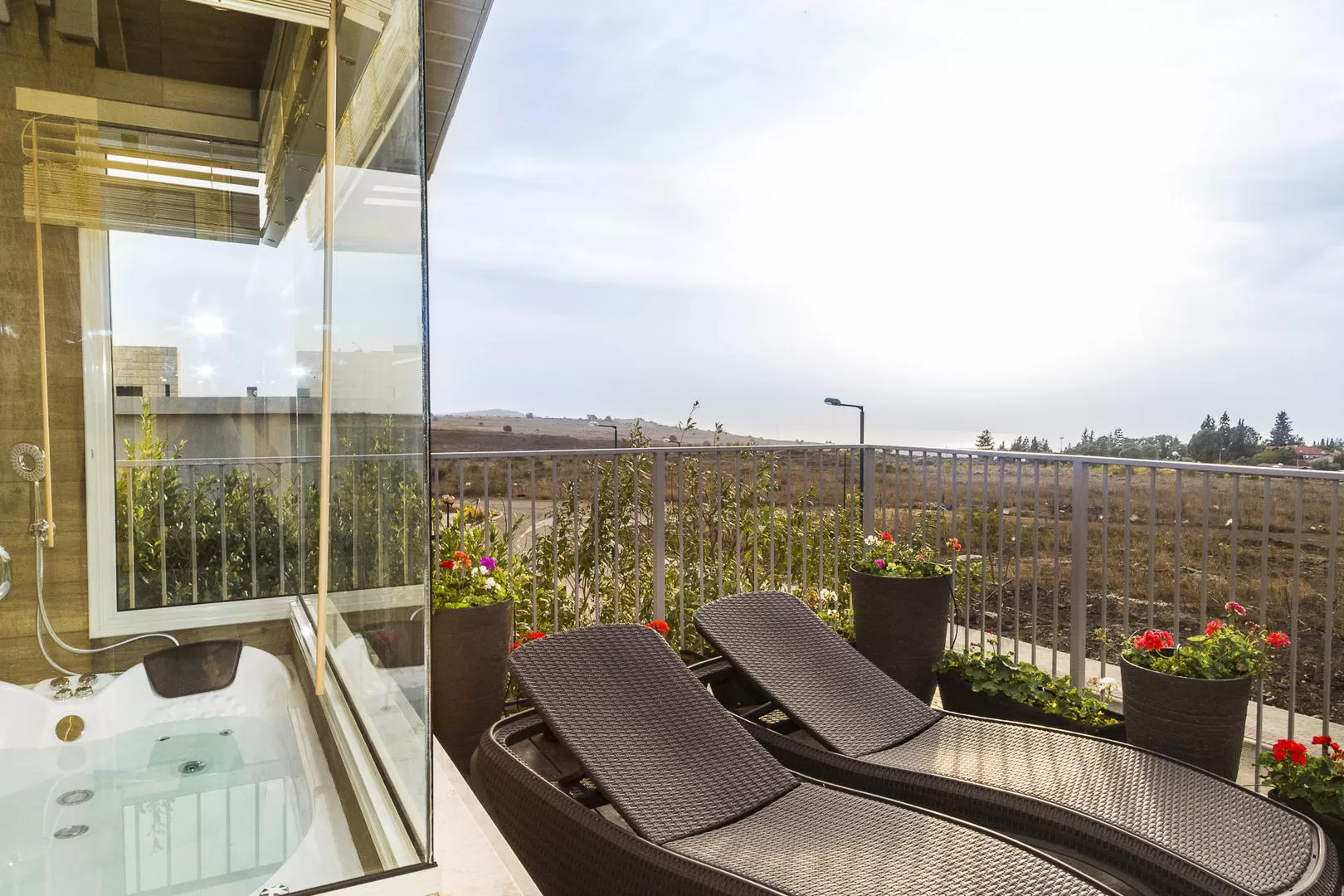 Perline Suite, Aniam