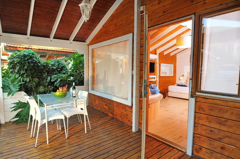 Tropi Zimmer Spa, Shazor