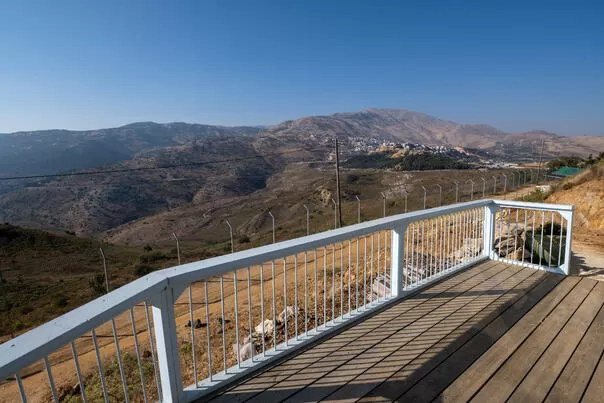 Hatirot Hana'ot Beruach, Nimrod