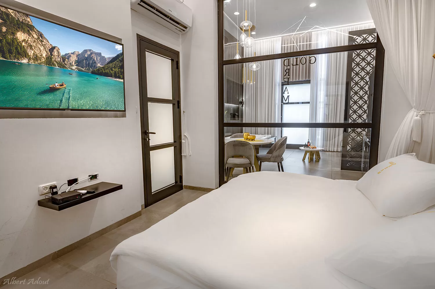 Luxurious design with quality that is felt in every detail - Gold Dream, Dalton, Upper Galilee
