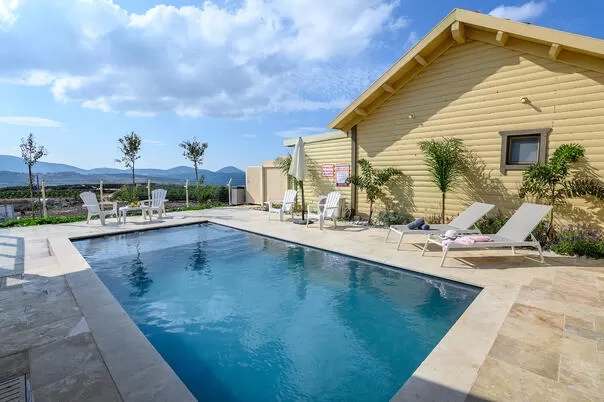 Chalomot Lapaz-couples only - Pashut Lihiyot