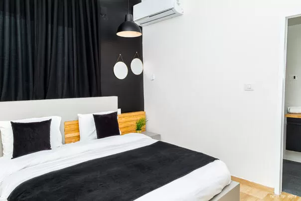 Double bed Grand King Orthopedic mattress with cotton sheets - Shai's Villa, Even Menahem, Western Galilee