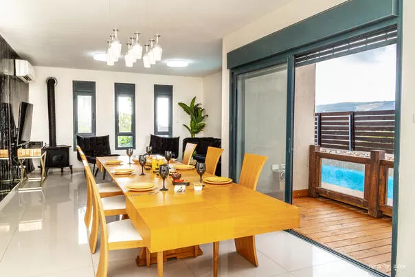 Large dining area for 25 diners - Effendi Estate, Yaara, Western Galilee