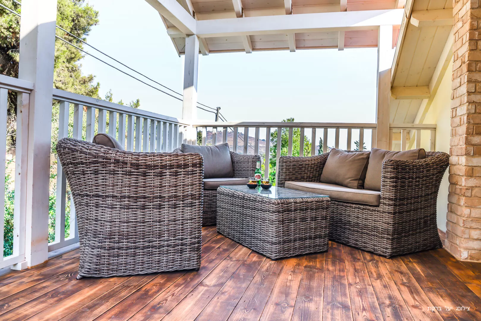 A wonderful private balcony with a view of Mount Nimrod - Ahava Suite couples only, Neve Ativ, The Golan Heights and the Hermon