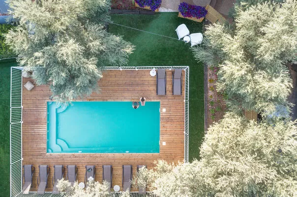Also in the outdoor complex you will find a large outdoor kitchen, lawns, paths and wonderful vegetation - Olea, Rosh Pina, Upper Galilee