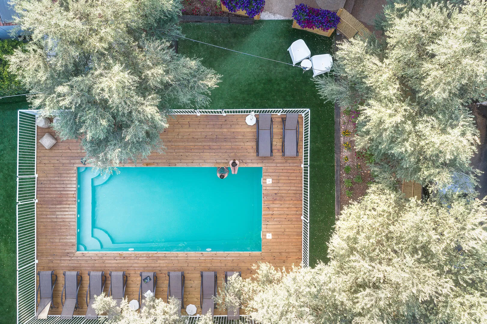 Also in the outdoor complex you will find a large outdoor kitchen, lawns, paths and wonderful vegetation - Olea, Rosh Pina, Upper Galilee