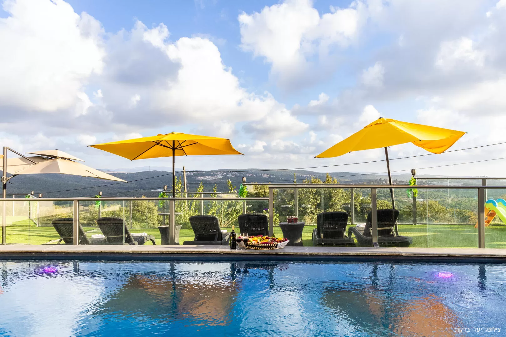 A villa with 7 rooms, on the first line for a panoramic mountain view - Ahuzat Orpaz, Zareit, Western Galilee