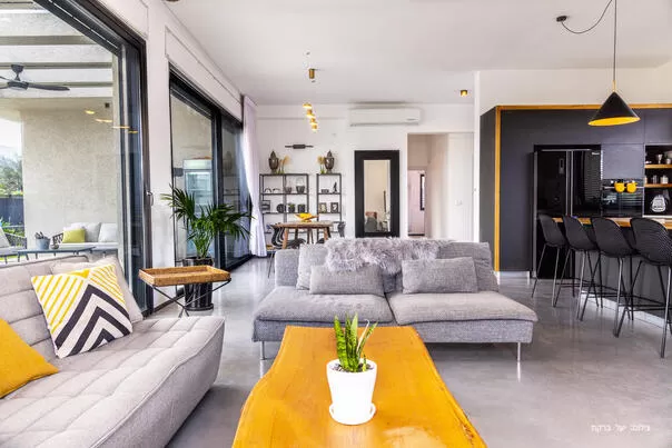 A villa and two suites in a stylish design, with a private pool and a view of Mount Miron, for hosting up to 20 guests - Habayit Shel Yosef, Upper Galilee