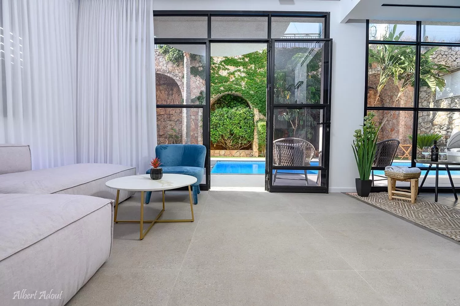 The private swimming pool is just outside the suite - Hermes Suite, Safed, Upper Galilee