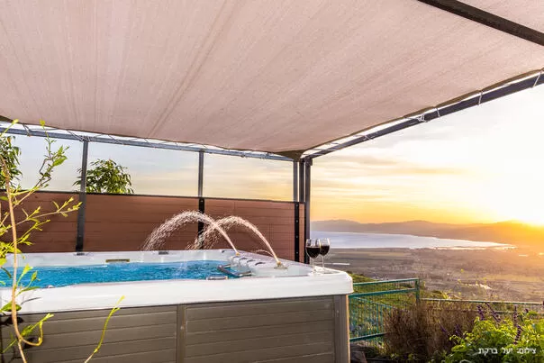 A family boutique B&B with a private spa and lots of space facing the Sea of Galilee - Zimmer Boutique Harimon, Maale Gamla, The Golan Heights and the Hermon