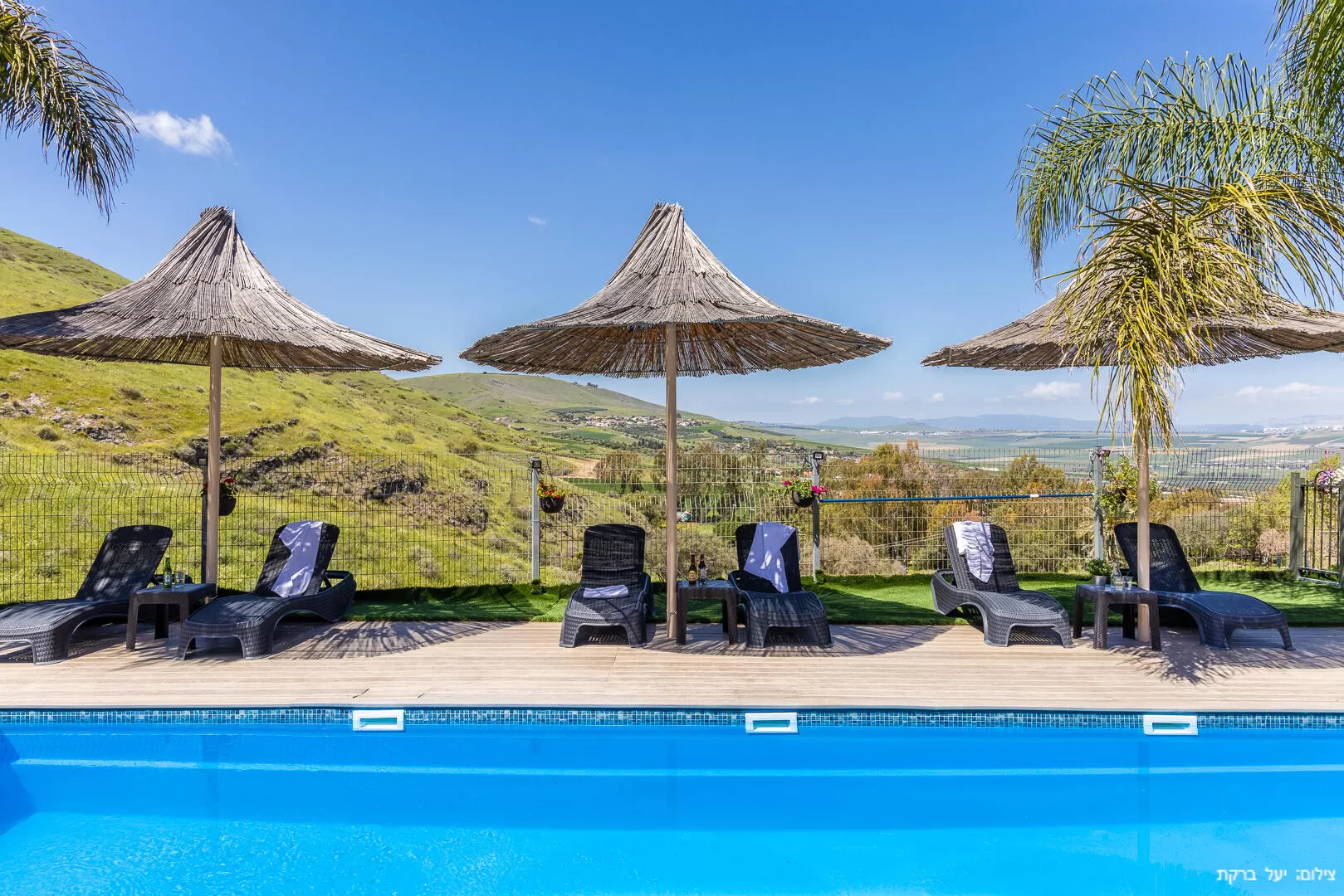 The view of the Yavnal valley can be seen from every corner - Tropican, Yavnal, Sea of Galilee Area