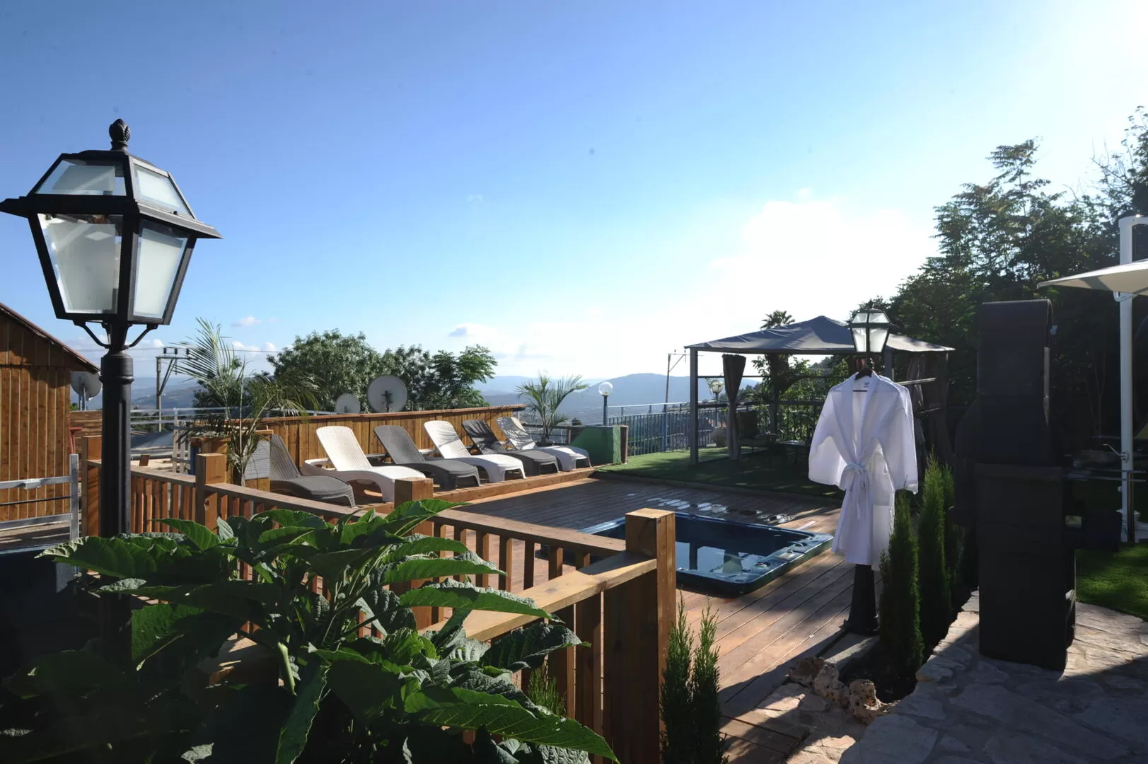 Lots of scenery and good air - Yukra Al HaMayim, Shafer, Upper Galilee