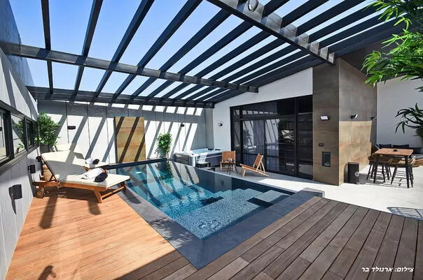 Infinity pool with a depth of 140 cm - Emerald Suite, Dalton, Upper Galilee