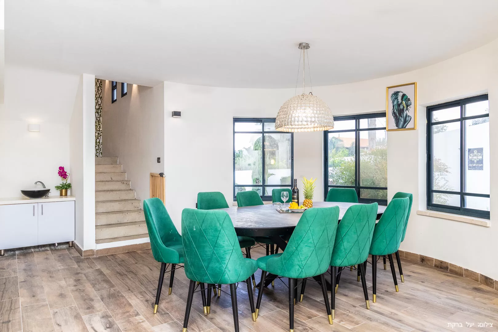 Dining table for 12 diners and the option of extras - Casa Royale, Shomera, Western Galilee