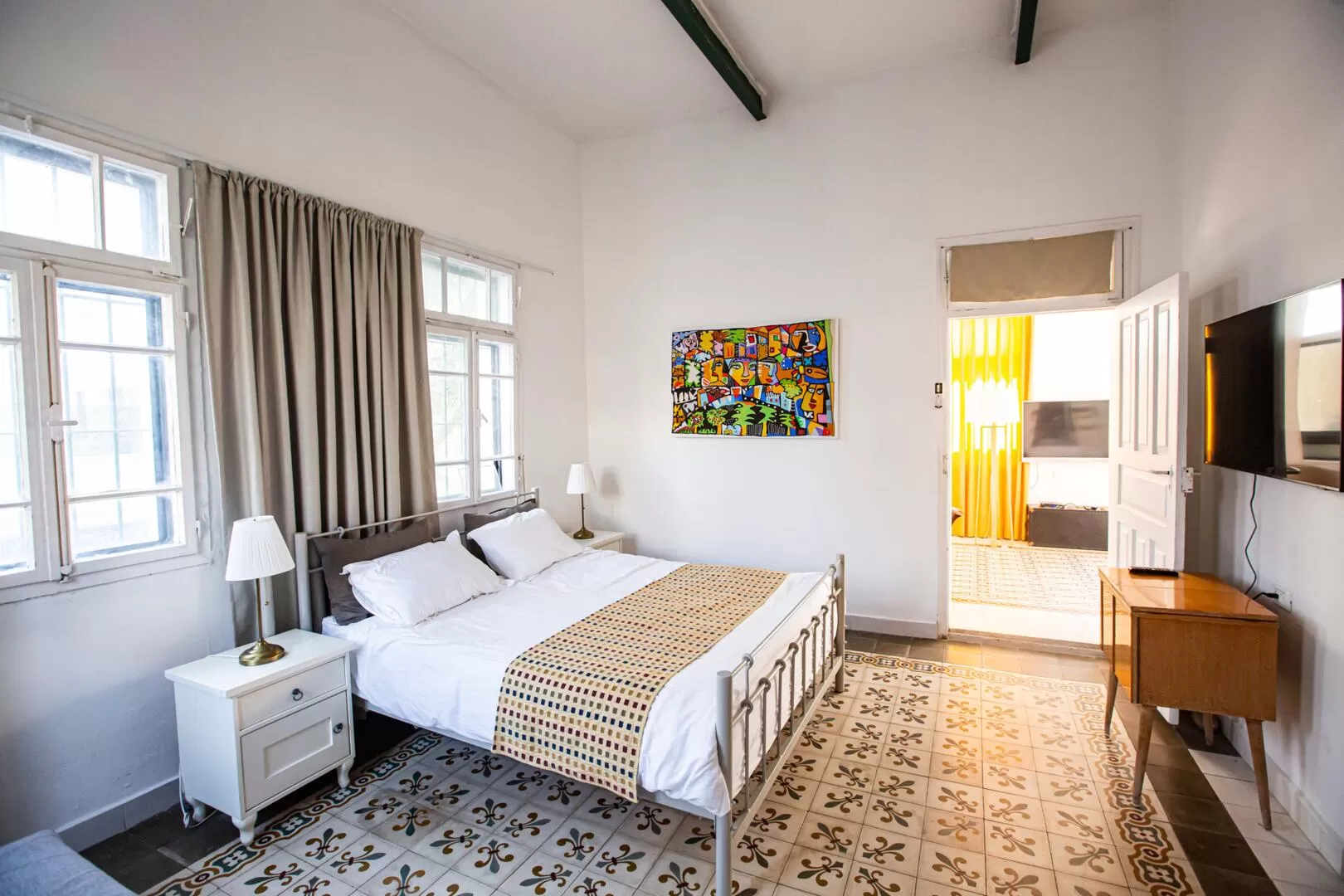 A spacious and decorated bedroom - Yakev Berniki, Tiberias, Sea of Galilee Area
