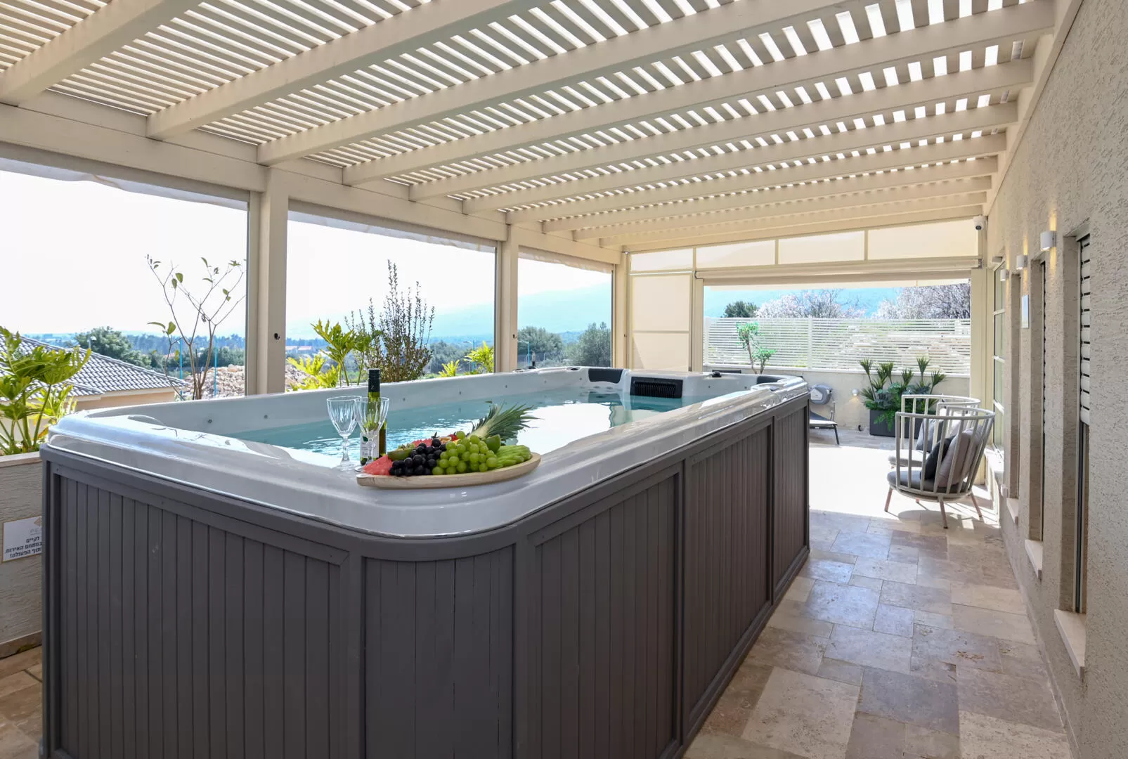 Two suites have their own private plunge pools - Peak Suites, Safsufa - Kfar Hoshan, Upper Galilee