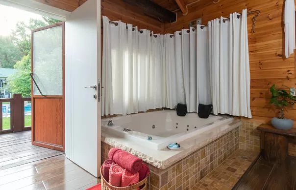 A double jacuzzi in each cabin - Biktot Gabi Bektseh Haya'ar, Shafer, Upper Galilee
