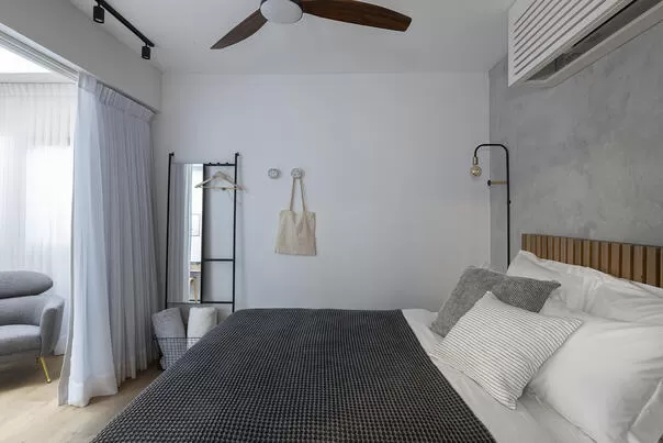 Sera Suites, Merhavia
