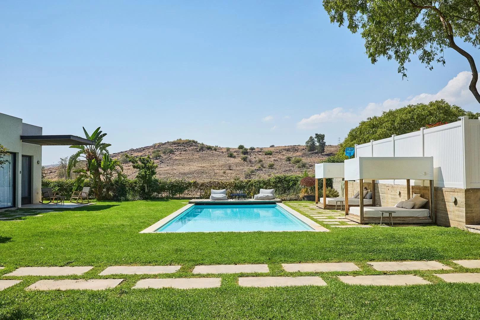 סוויטה עם בריכה מחוממת במתחם בצפון, אלמגור - נחלה 78