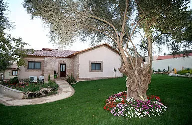 Achuzat Terracotta Terracotta Estates, Meona