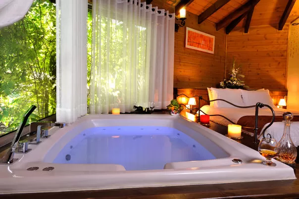 A pampering indoor jacuzzi in every cabin - Talia Cabins couples only, Rosh Pina, Upper Galilee