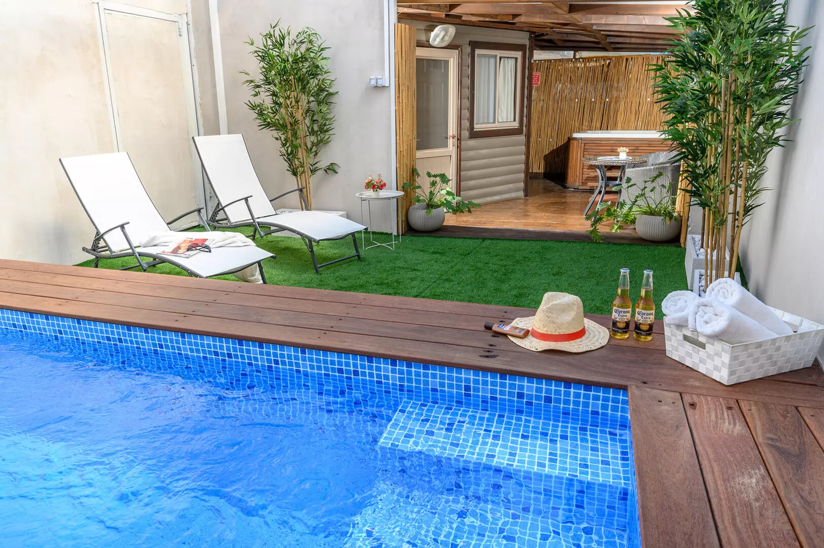 Pastoral compound with 3 cabins for couples only - Talia Cabins couples only, Rosh Pina, Upper Galilee