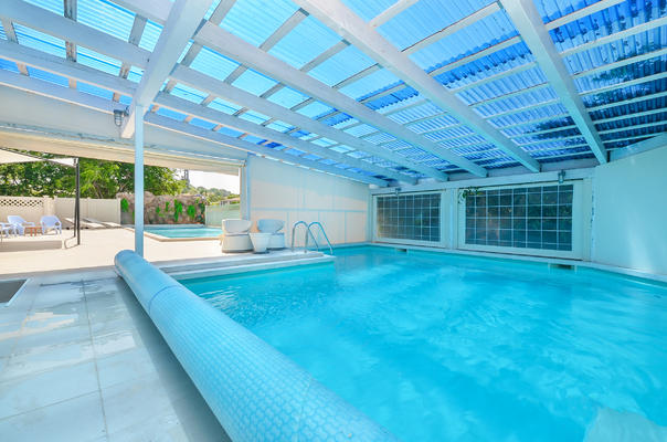 וילות נופש עם בריכה מחוממת בגורן: ההמלצות שלנו לשנת 2025 - אחוזת רגעי קסם