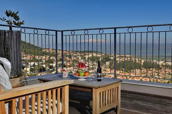 וילות נופש ברגע האחרון | בדקה ה-90 בראש פינה: ההמלצות שלנו לשנת 2026 - ללון בראש פינה - לזוגות בלבד