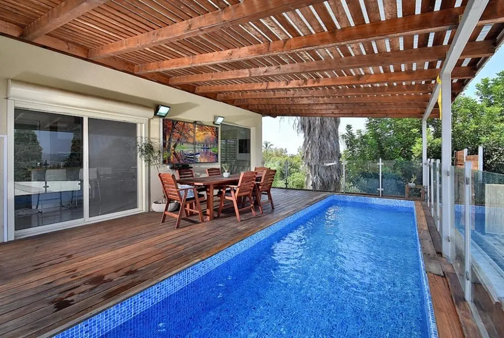 פול ויו  | Pool view