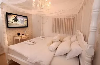 Mordechai Suite, Tsuriel