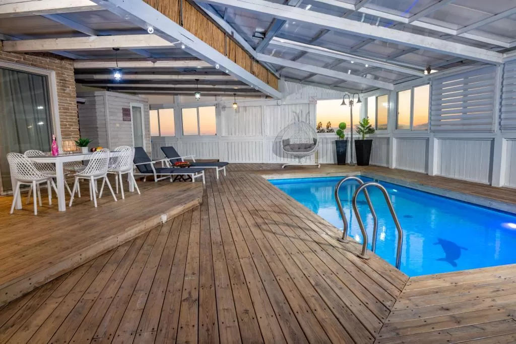 Large suite with private heated pool - Ahuzat Lorraine, Ein Ya'akov, Western Galilee