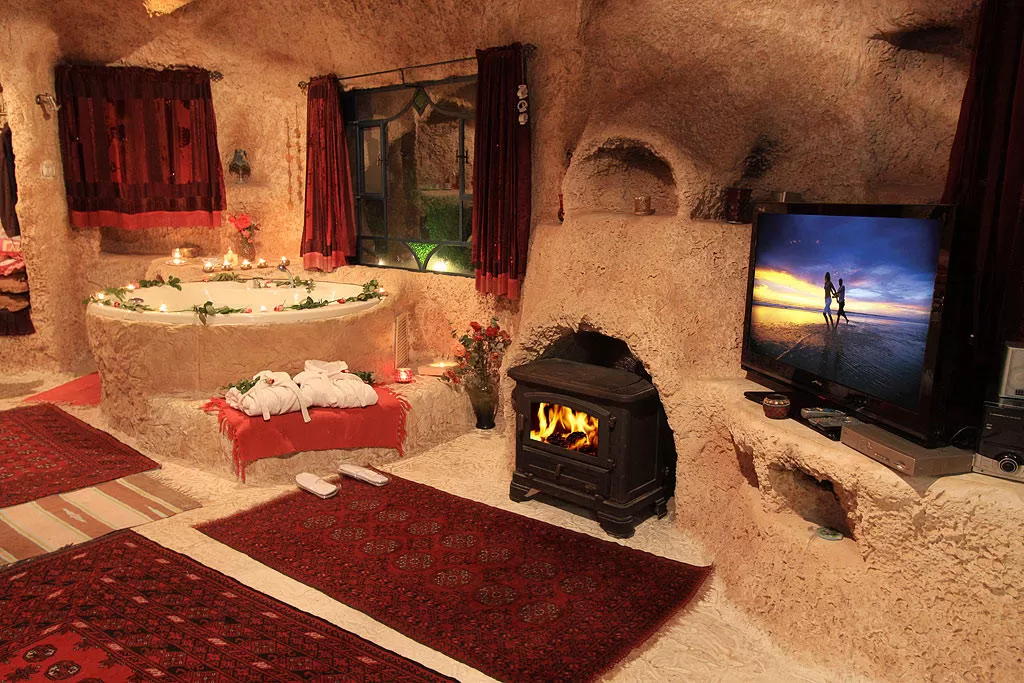 Aladdin Romantic Cave couples only, Had Nes