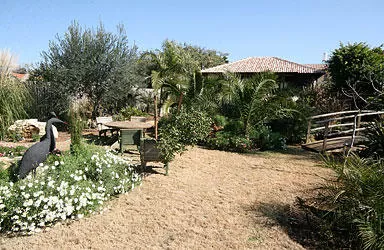 Bell Estate, Goren
